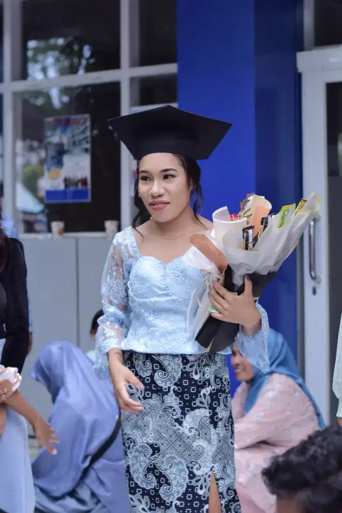 Saya mampu berkerja tim dan mampu kompuyer