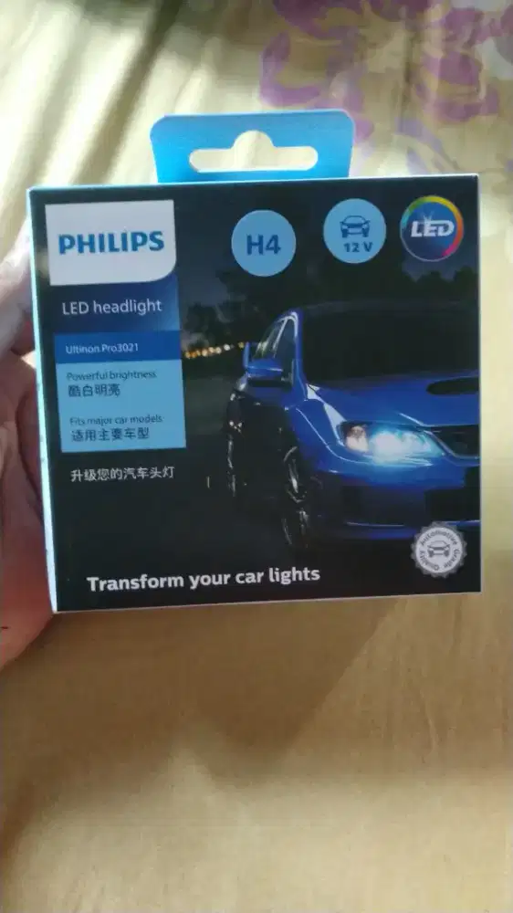 Bohlam Lampu Philips Ultinon LED pro3021 H4