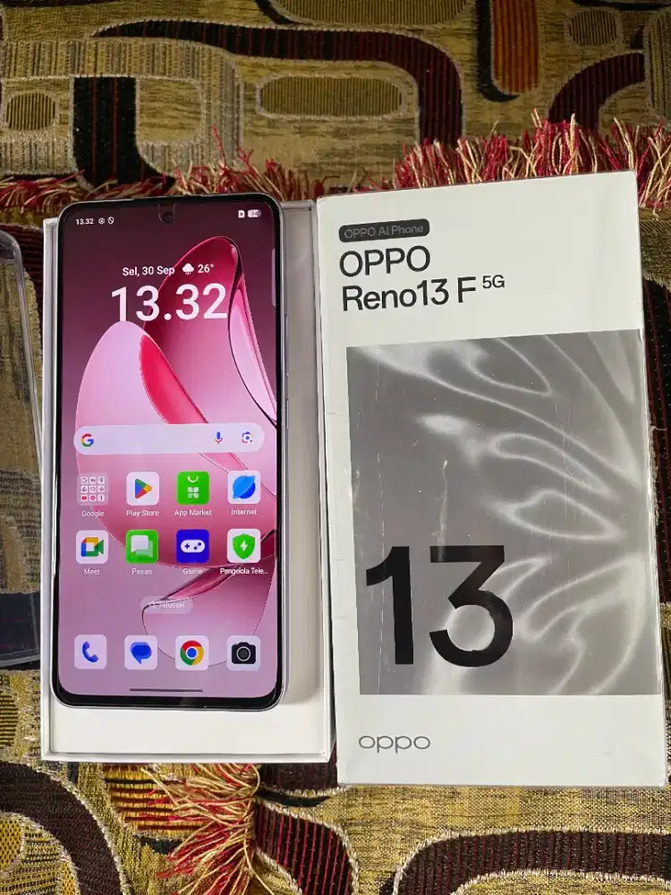 Oppo Reno 13f 5G 8/256gb istimewa seperti baru