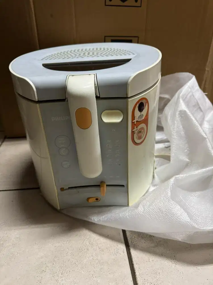 Deep fryer philips hd6107