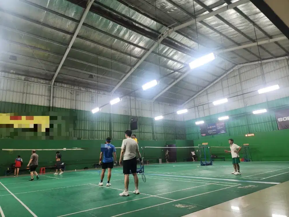 Dijual Ruang Usaha Eks Lapangan Bulu Tangkis di Taman Palem LT. 966M2
