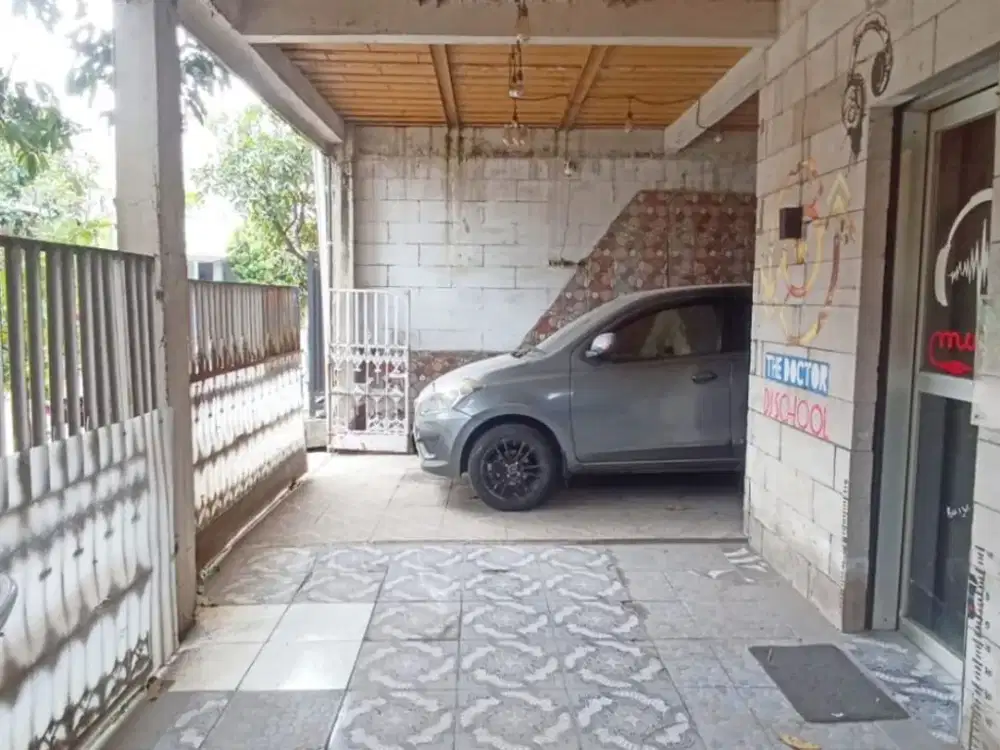 Dijual Cepat Kost dan Ruang Usaha dekat STTTelkom