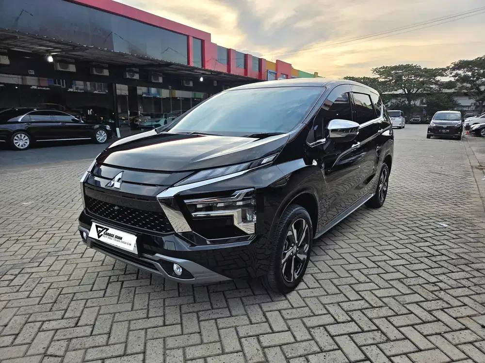 Mitsubishi Xpander Ultimate Hitam Facelift AT NIK 2024 KM14rb Record