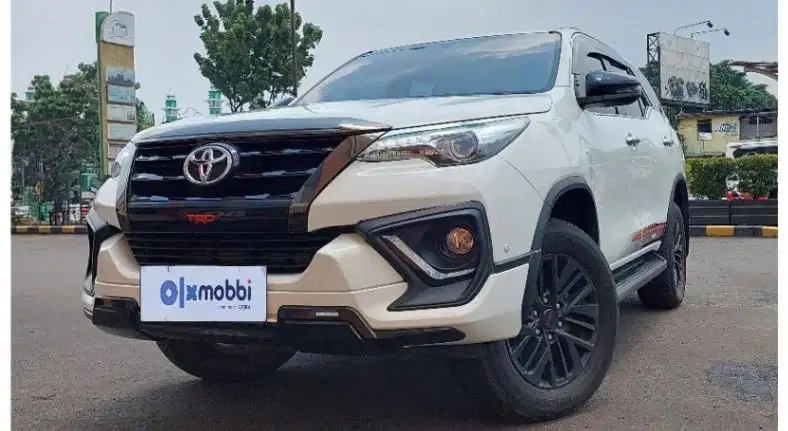 TDP 19JT Toyota Fortuner 2.4 4x2 VRZ Solar-AT Putih 2019
