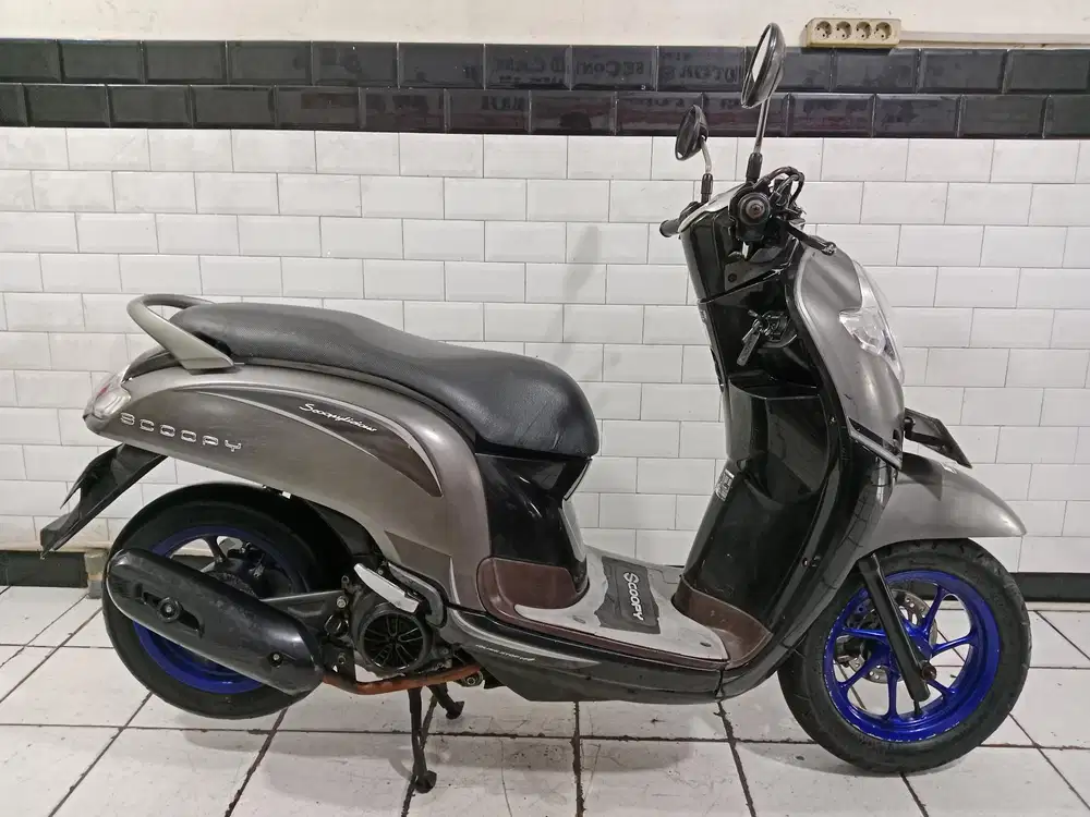SCOOPY DONAT TAHUN 2017 BAGUS SIAP GAS