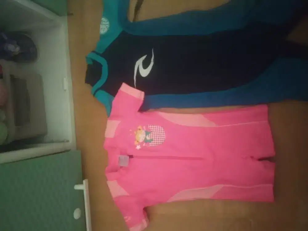 Bayu renang anak laki laki dan perempuan