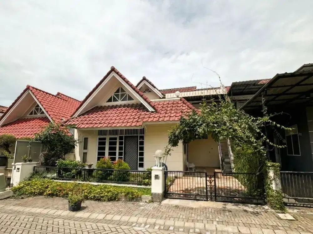 Rumah Bagus Puolll 1 Lantai, Ciamiiik di Citraland, Surabaya
