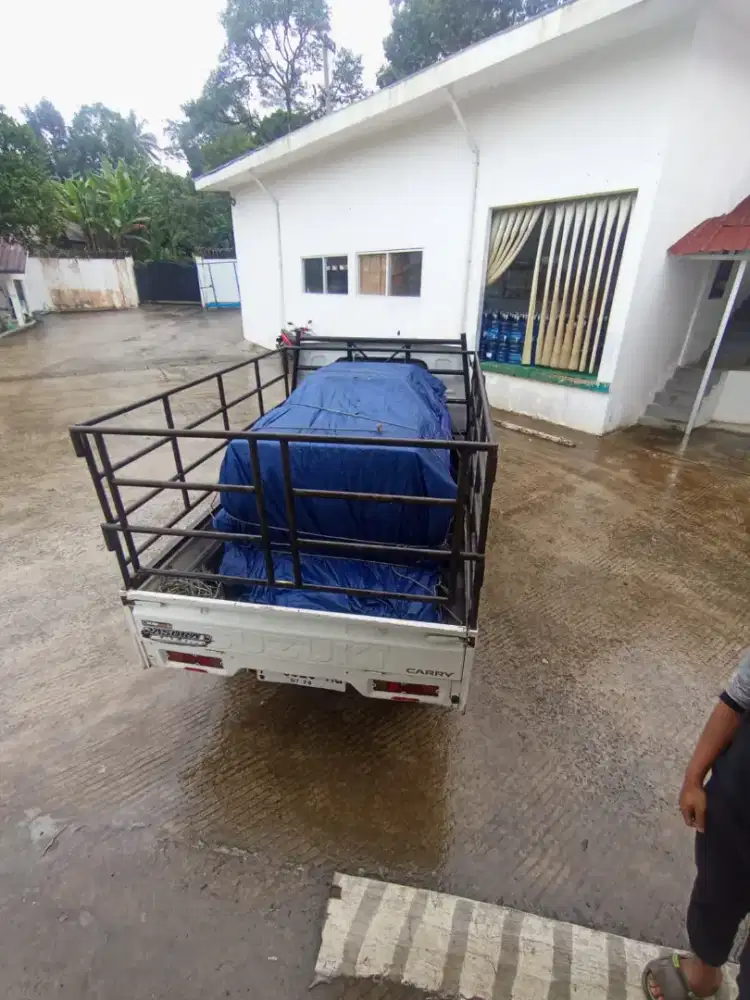 Dibutuhkan Bagian Knek dan Cuci Galon