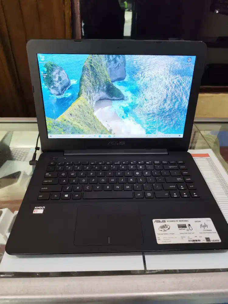 Laptop Asus X454Y