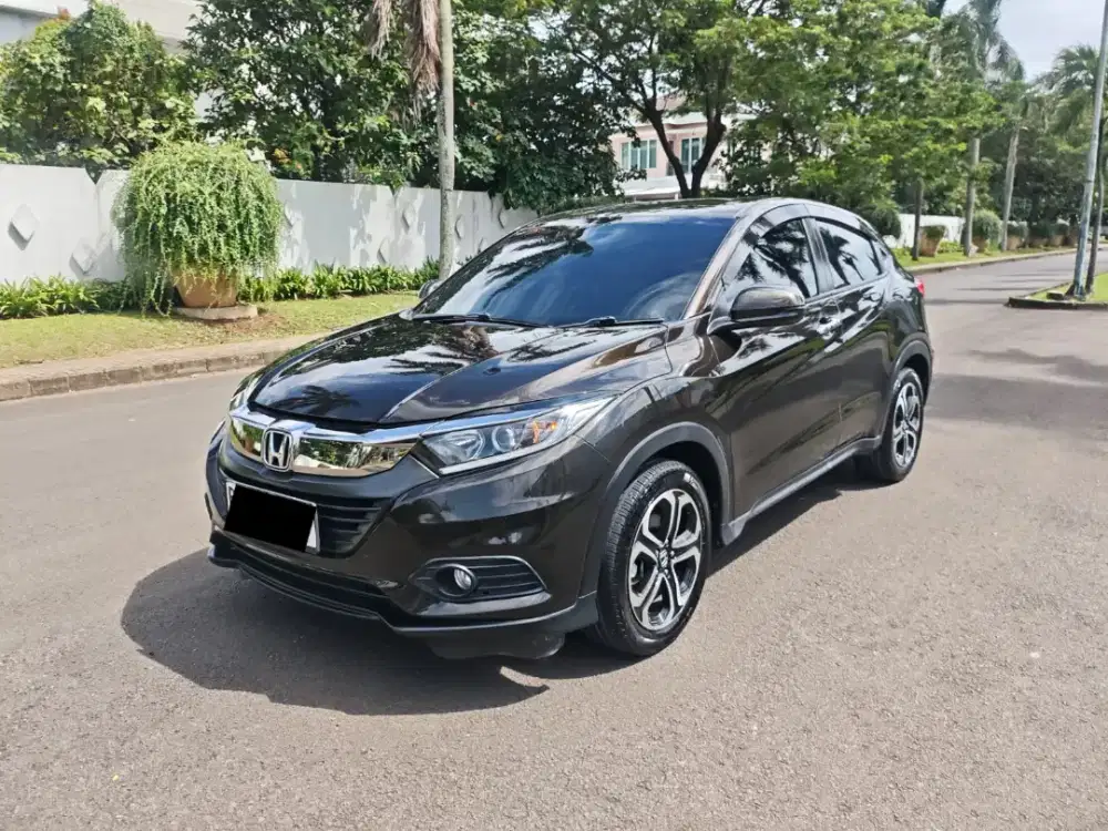 HONDA HR-V E FACELIFT AUTOMATIC TAHUN 2018