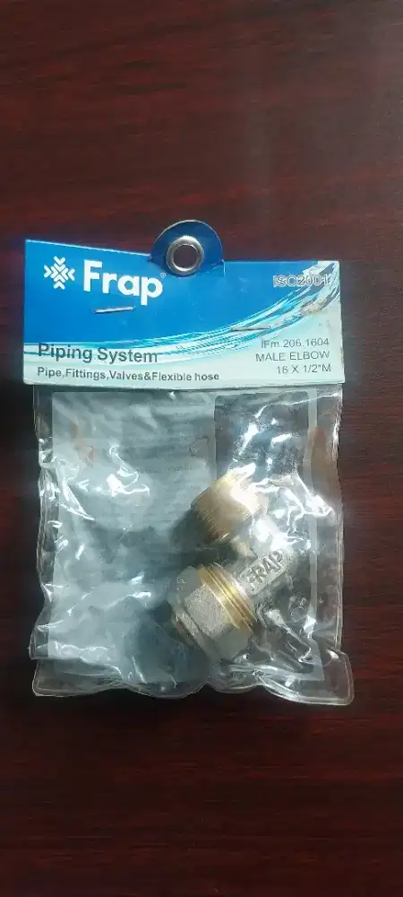 Male elbow merk Frap