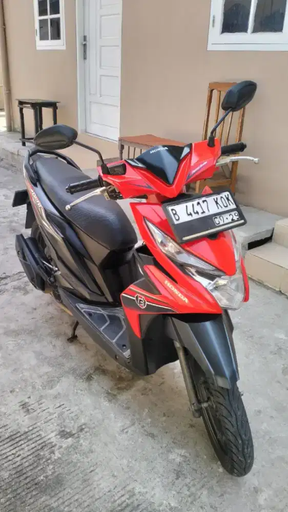 HONDA BEAT IS TH 2019 MULUS PAJAK HIDUP PANJANG