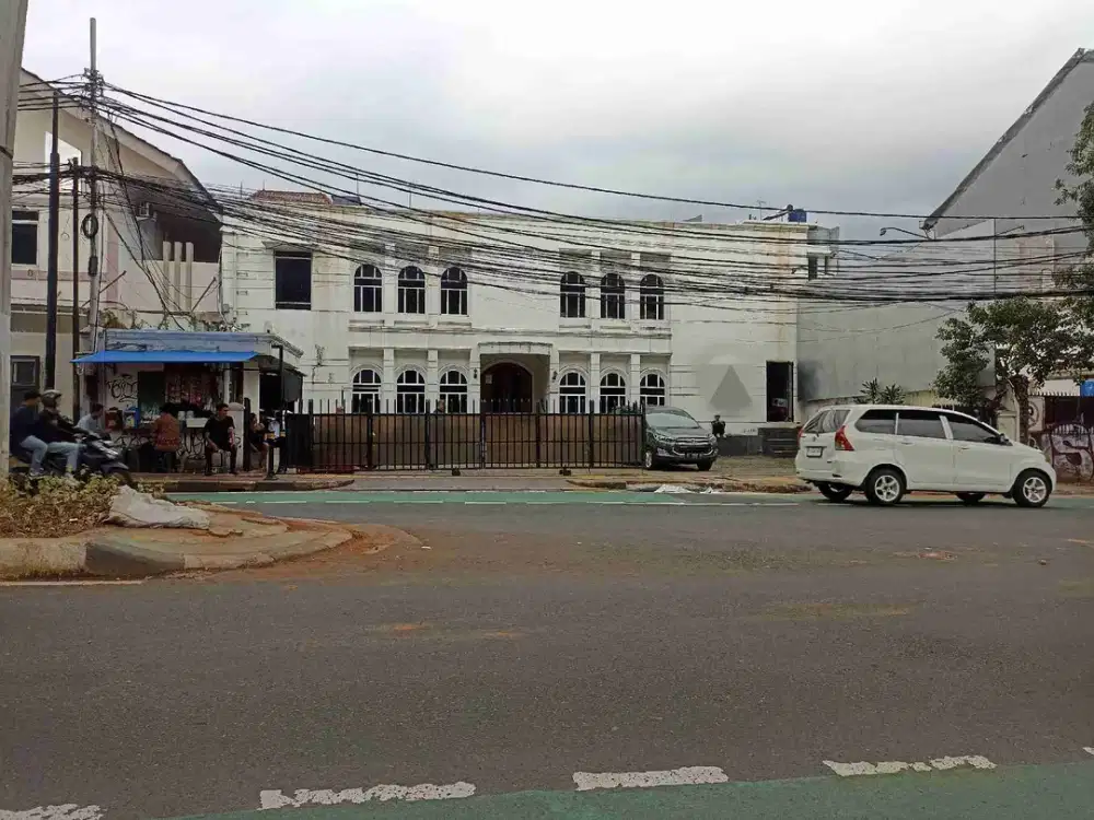 DIJUAL CEPAT BANGUNAN KANTOR DI KEBAYORAN, JAKARTA SELATAN