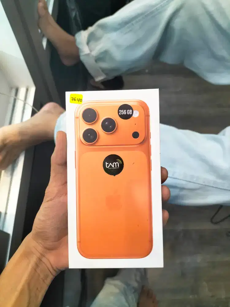 Ready cash dan kredit