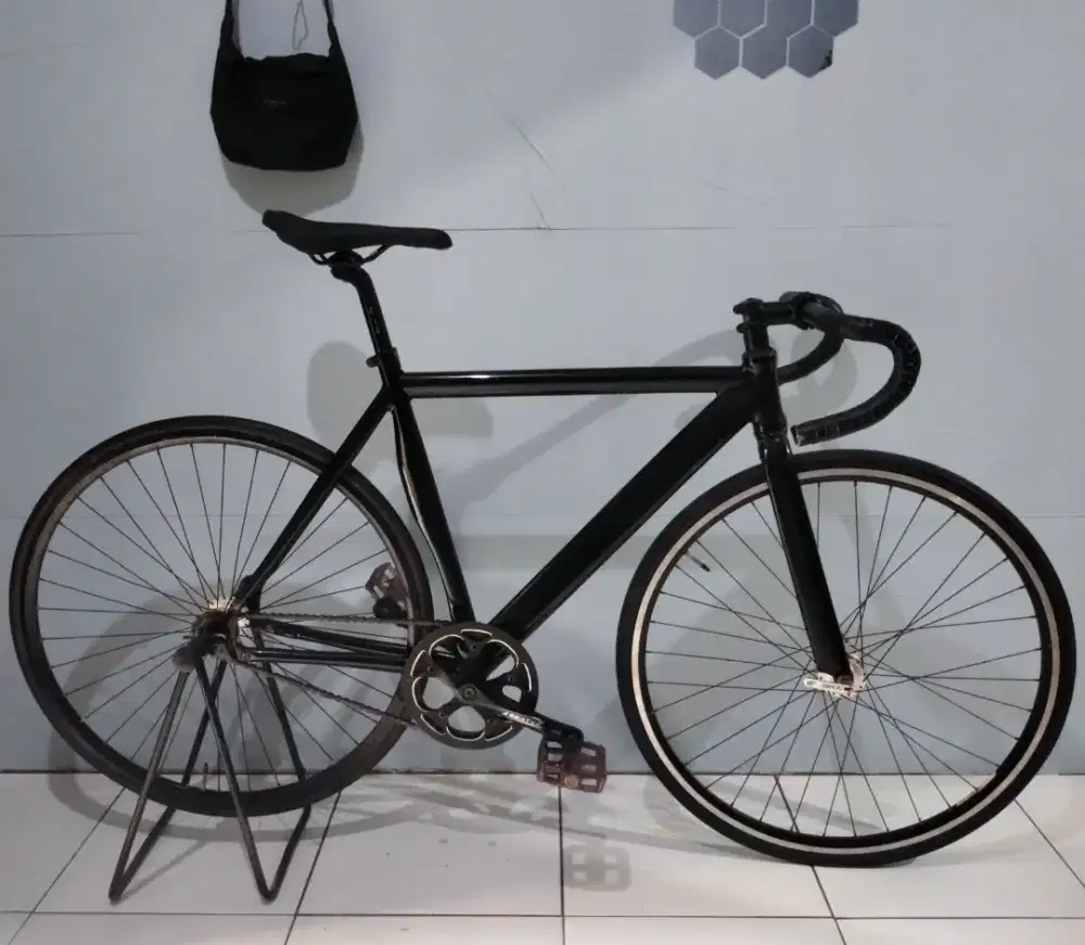 Sepeda Fixie Soloist 77