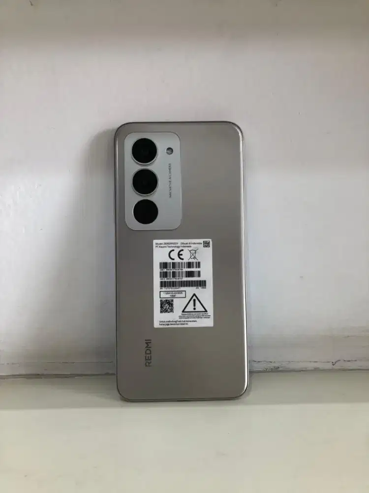 Redmi 15 silver