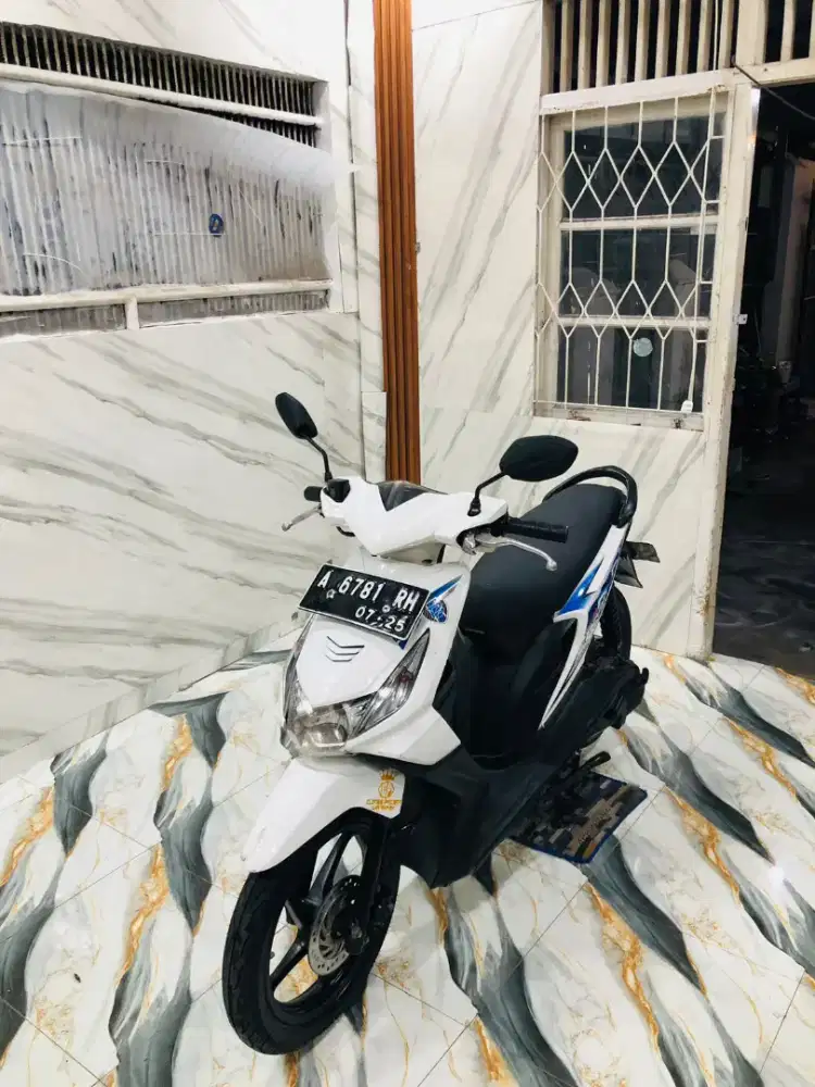 BEAT KQRBU ISTIMEWA PLAT A 2012 Pajak Off