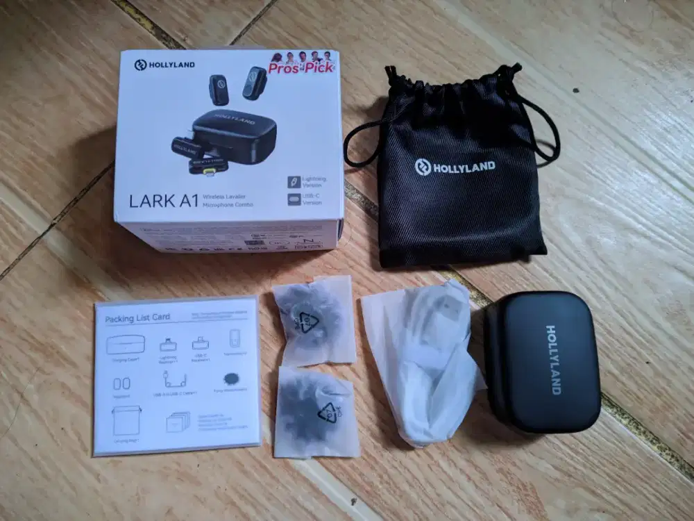 HOLLYLAND LARK M1 WIRELESS MIC / MICROPHONE (TYPE C & LIGHTNING)