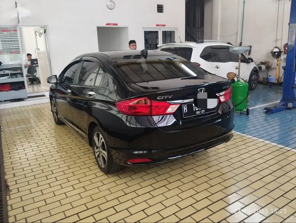 City sedan 2017 Es matic