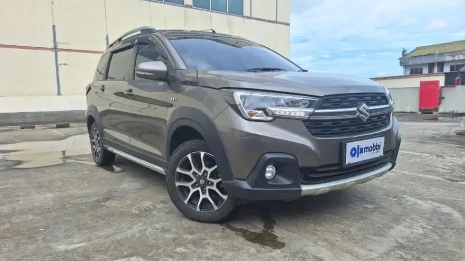 PROMO Low Angsuran Suzuki XL7 1.5 Zeta Bensin-MT 2021 HFD