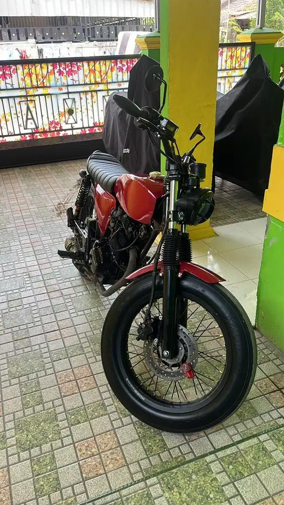 Cb100 cuatom japstyle