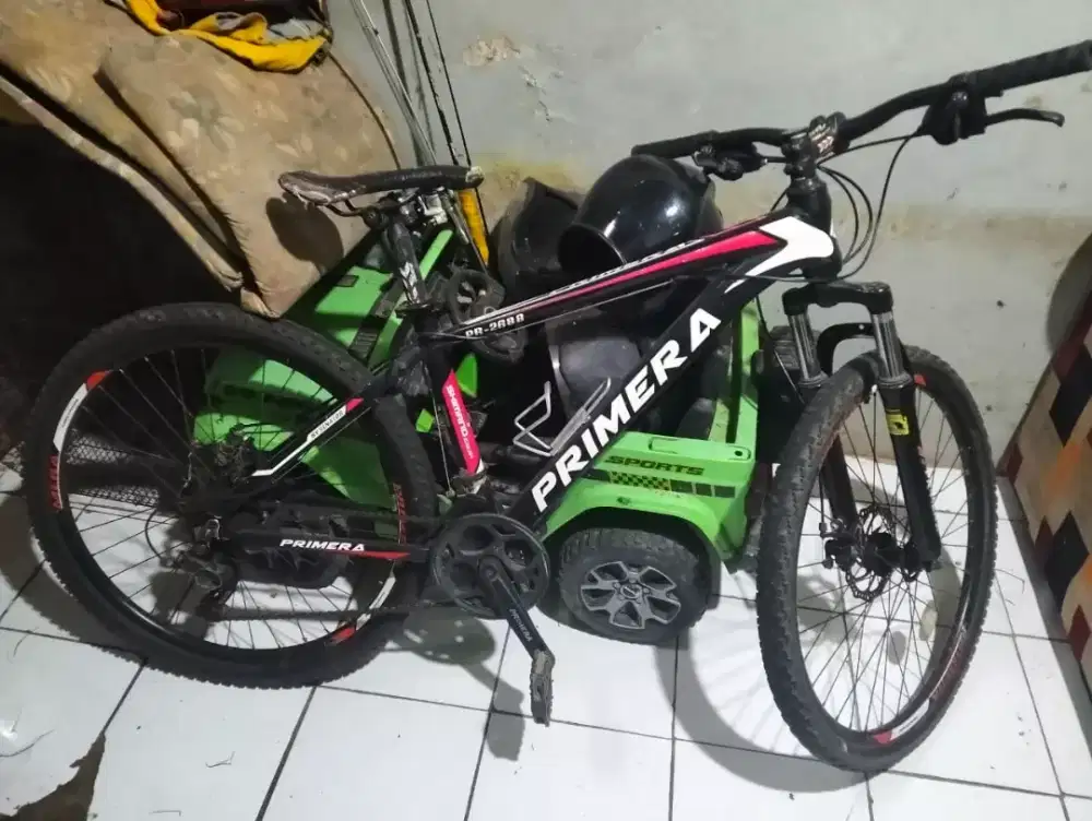 Sepeda gunung PR2688
