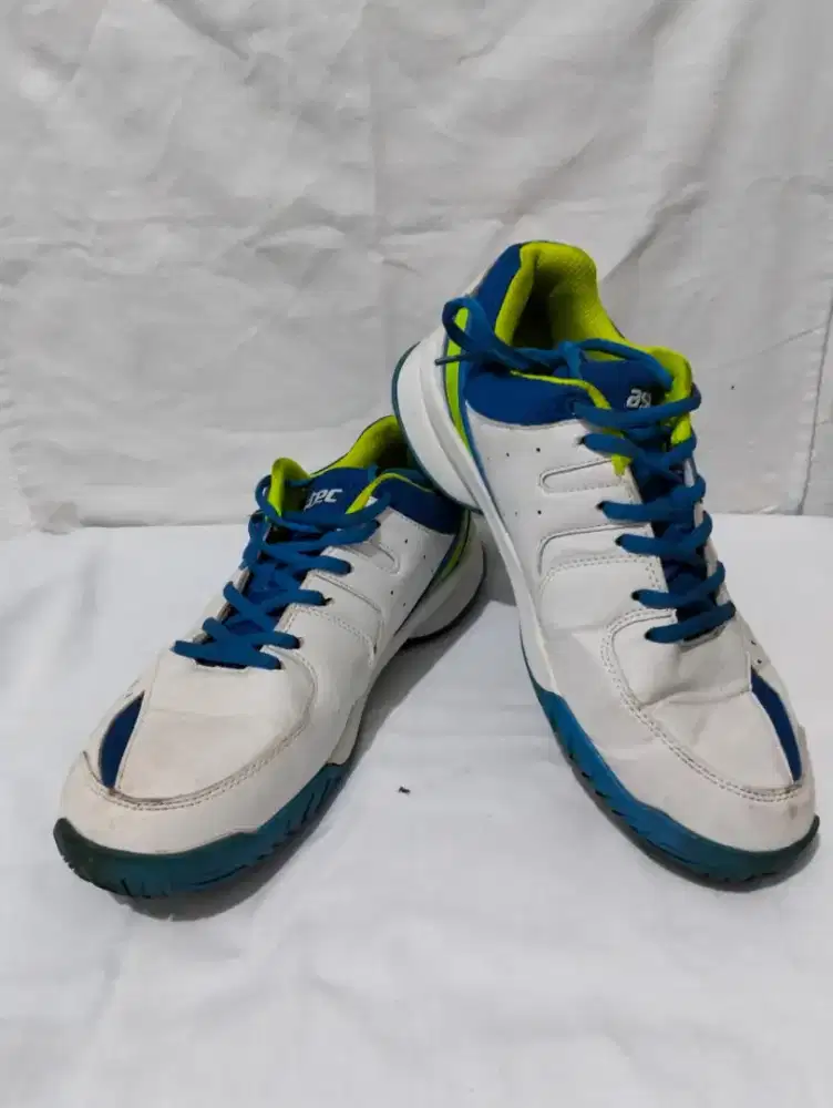 Dijual Sepatu & sendal (3 Barang)