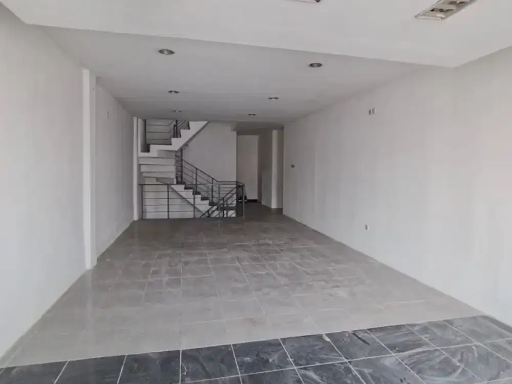 DISEWAKAN CEPAT RUKO DI PERMATA TAMAN PALEM