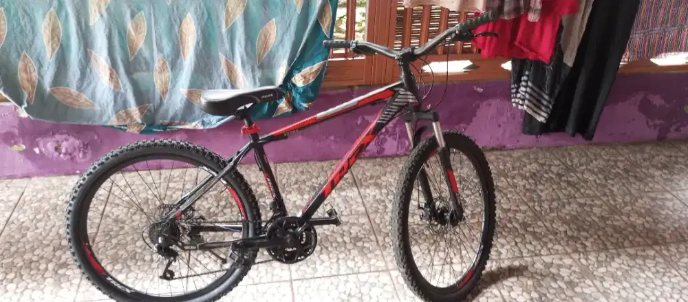 Dijual cepat 750,000 net