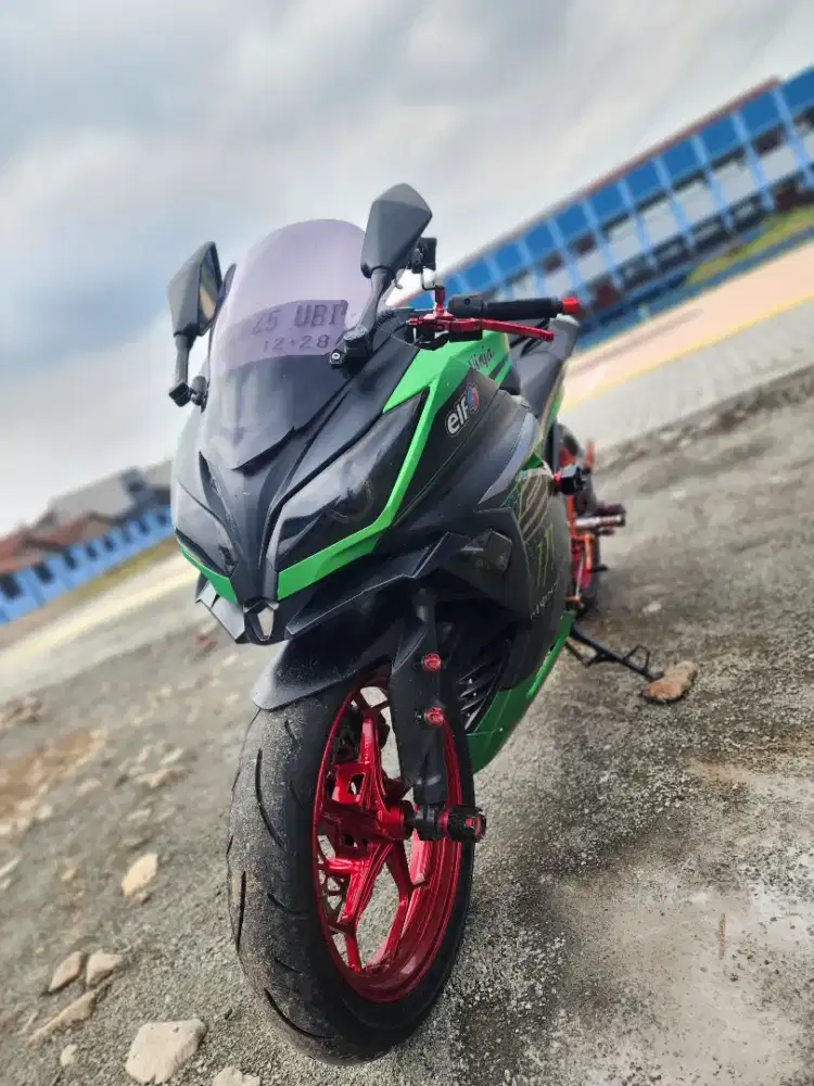 Kawasaki ninja 250 fi