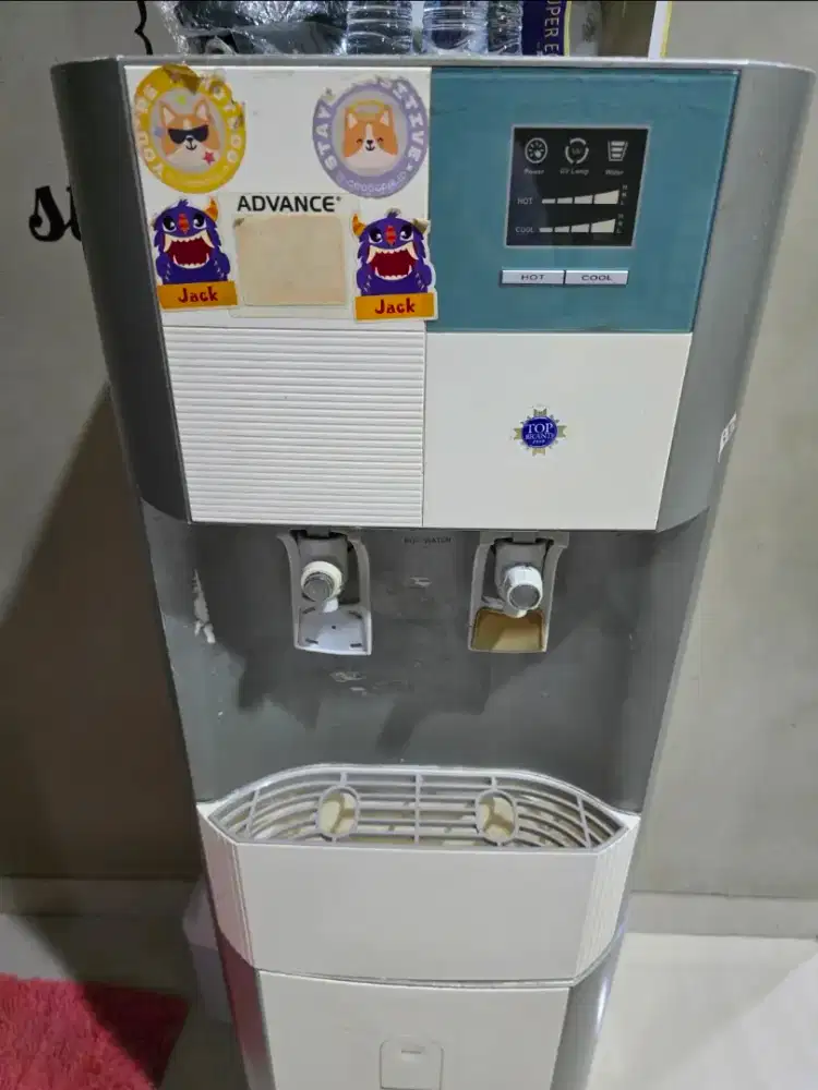 Dispenser Reverse Osmosis bekas