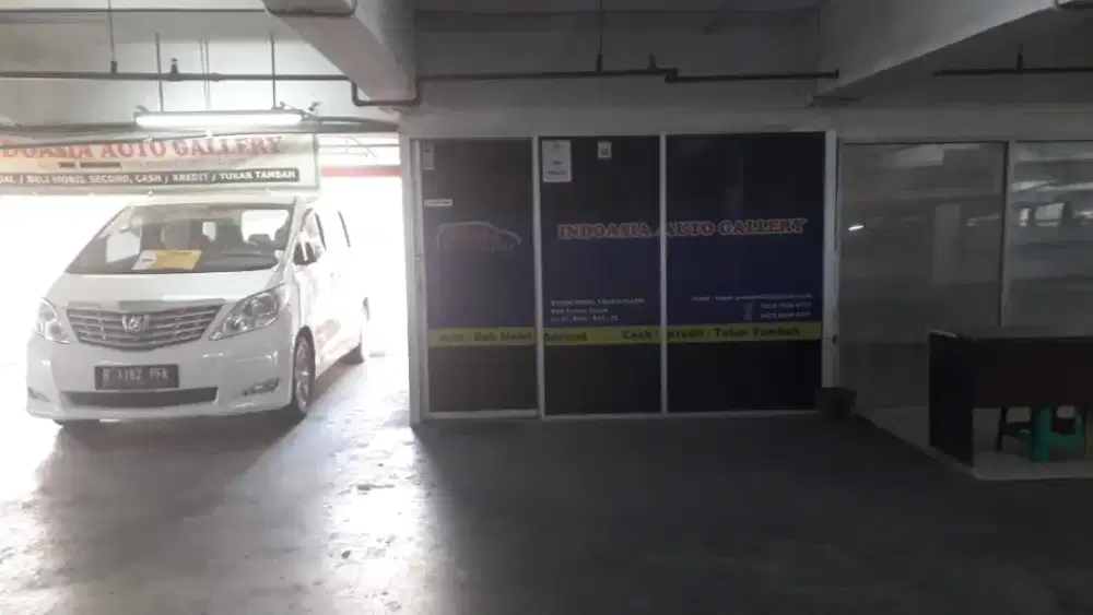 Dicari tukang Poles untuk di Showroom Mobil bekas