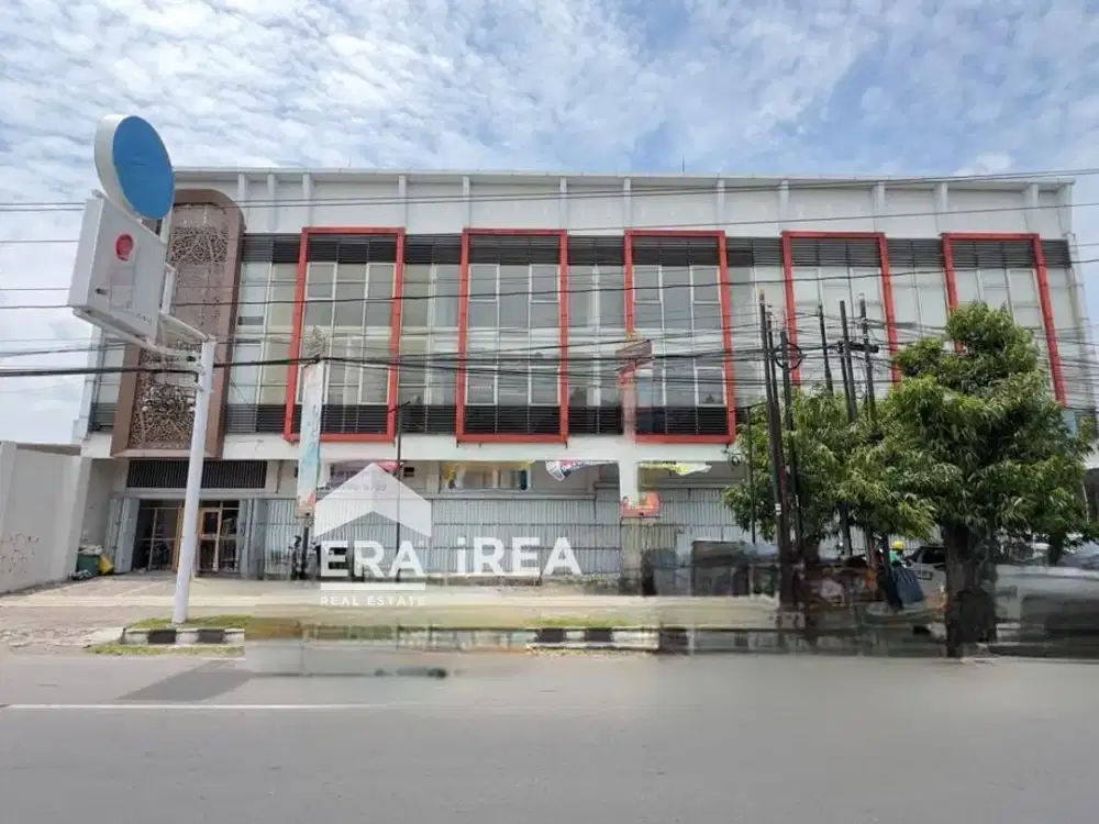 DISEWAKAN RUKO DI PUSAT BISNIS SOLO BARU DEKAT THE PARK MALL, PAKUWON MALL, HTC