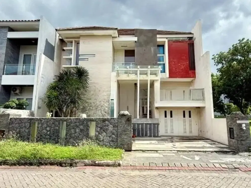 Rumah Modern Minimalis Pakuwon City San Diego