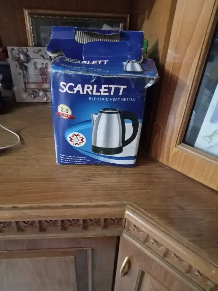 Dijual cepat ceret listrik stainstil. Baru