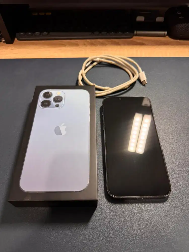 iPhone 13 Pro Max, Sierra Blue - 256GB | Mint Condition + Banyak Bonus