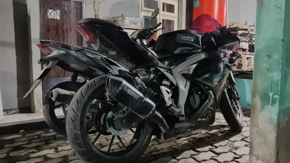 Suzuki GSX R150 2017
