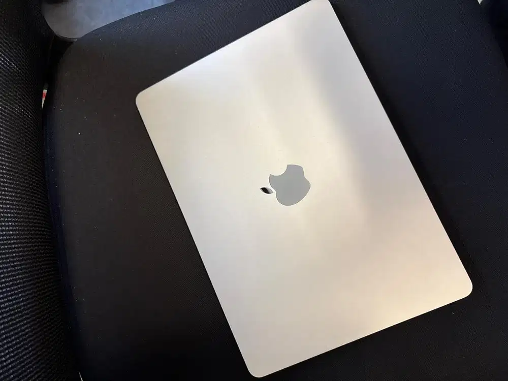 APPLE MACBOOK MBA 16/256 GB