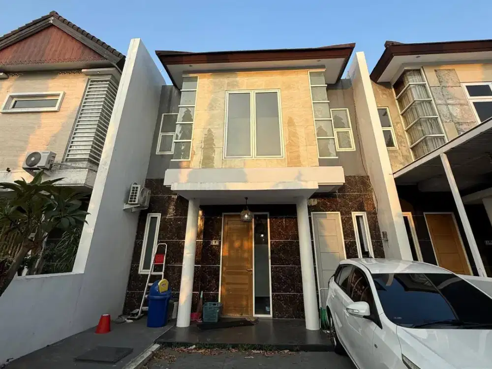 Rumah Murah, Row Lebar & Strategis di Bumi Tengger, Manukan, Sby