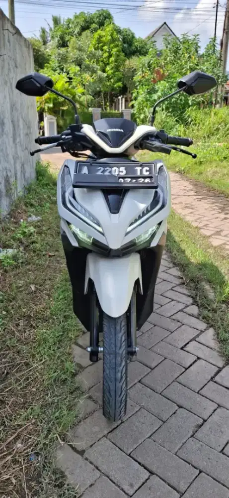 Vario 125cc CBS ISS
