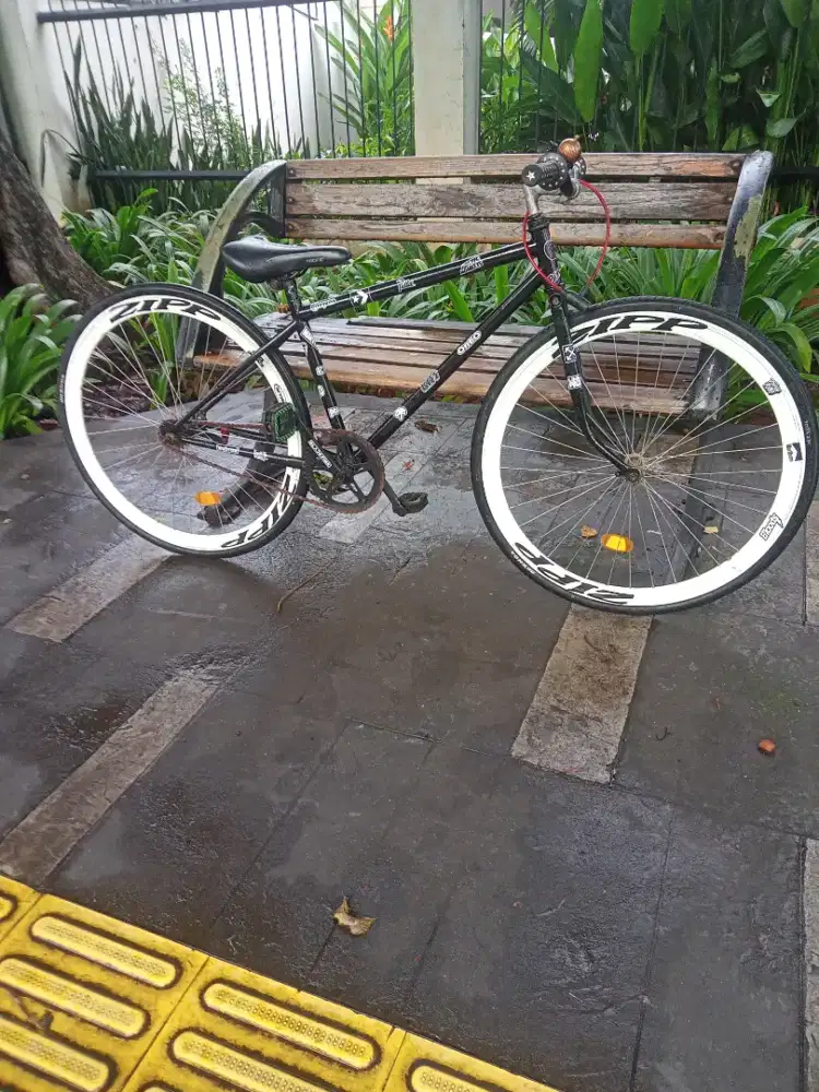 Pixie rem torpedo siap pakai