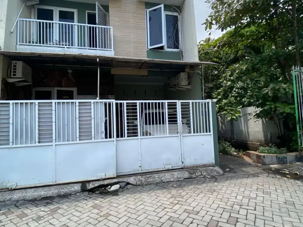 FOR SALE RUMAH STRATEGIS SIAP HUNI TENGAH KOTA SURABAYA MA 424