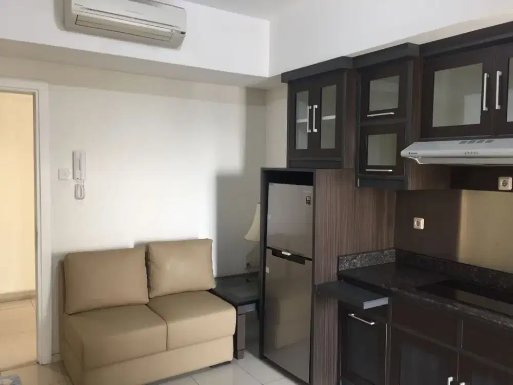 ready unit apartemen green lake sunter,2kamar furnished siap huni,2 AC dan waterheater,view laut priok