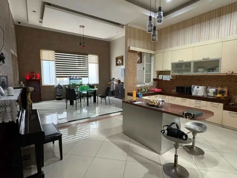 DIJUAL RUMAH PIK 1 BGM CLUSTER CENDANA UK 10x23 (2.5 LANTAI) FULL FURNISH SHM TERMURAH