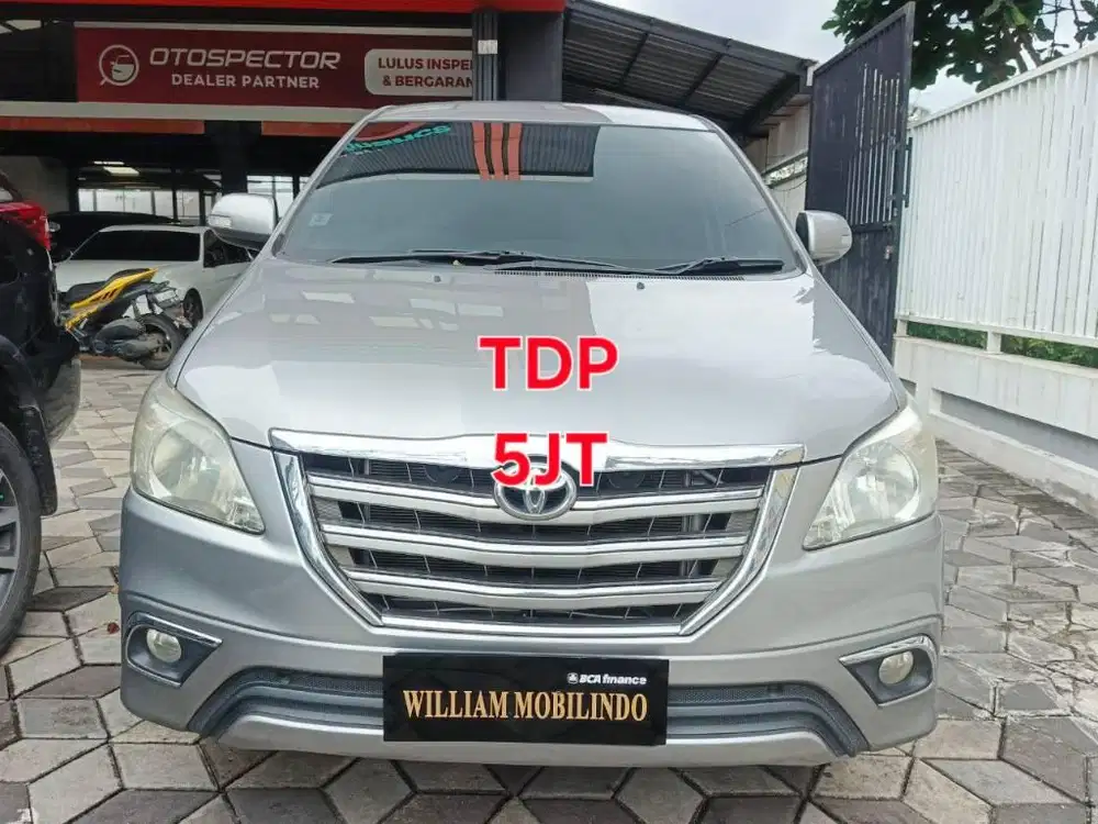 Toyota Innova V Matic Tahun 2015 Kondisi Mulus Terawat Istimewa