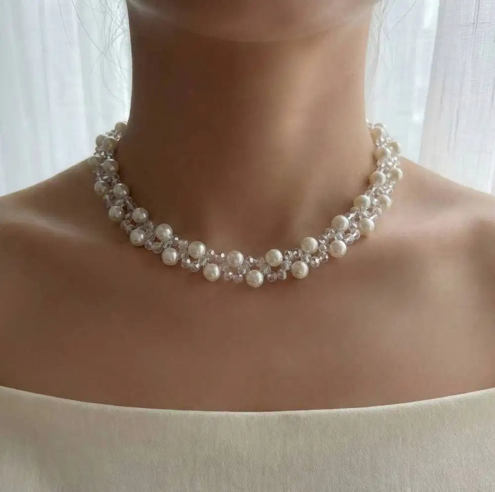 Kalung Manik Kristal Putih