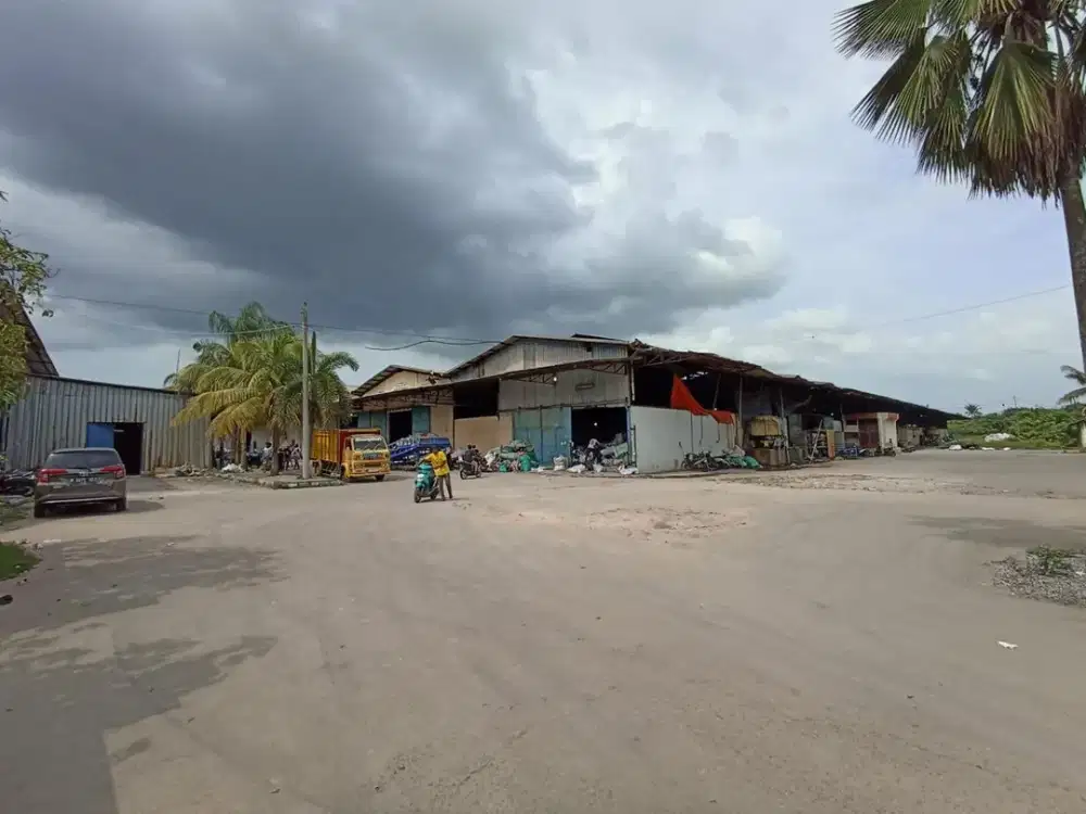 Dijual Tanah dan Gudang di Karang Anyar Kemiri Tangerang. Luas 5 Ha. Akses Kontainer 40 feet