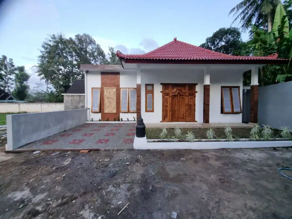 RUMAH CANTIK MURAH TANAH LUAS DI BOROBUDUR MAGELANG