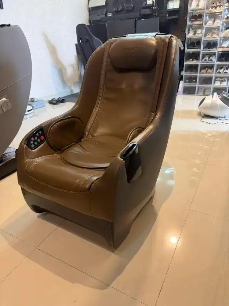 Kursi pijat advance mulus 100%