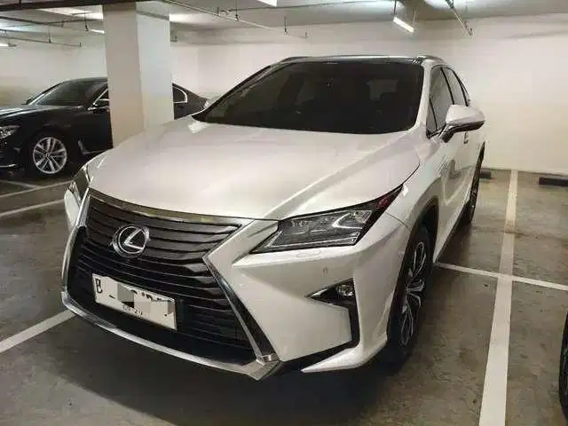 DP RENDAH Lexus RX300 2.0 Luxury 4x2 Bensin-AT 2019 PJP